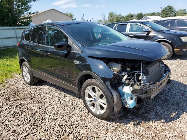 Photo 4 from auction – 2017 FORD ESCAPE SE with VIN 1FMCU9G9XHUC83789