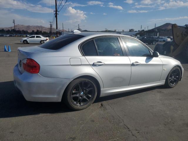 Photo 3 from auction – 2006 BMW 325 I with VIN WBAVB13506KX40591
