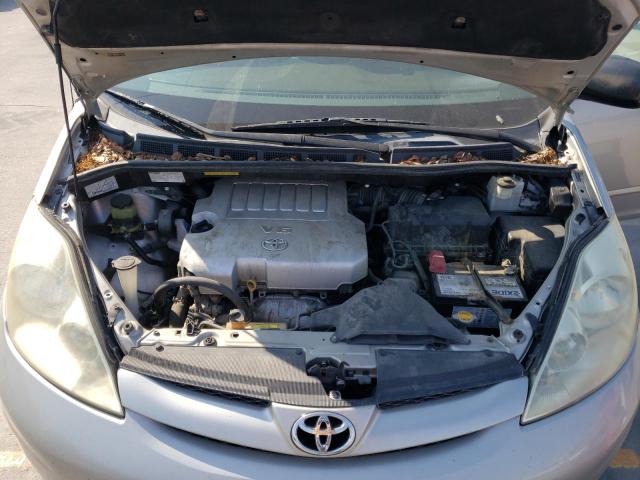 Photo 12 from auction – 2010 TOYOTA SIENNA CE with VIN 5TDKK4CC4AS320176