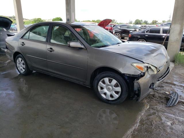 Photo 4 from auction – 2004 TOYOTA CAMRY LE with VIN JTDBE32K340270744