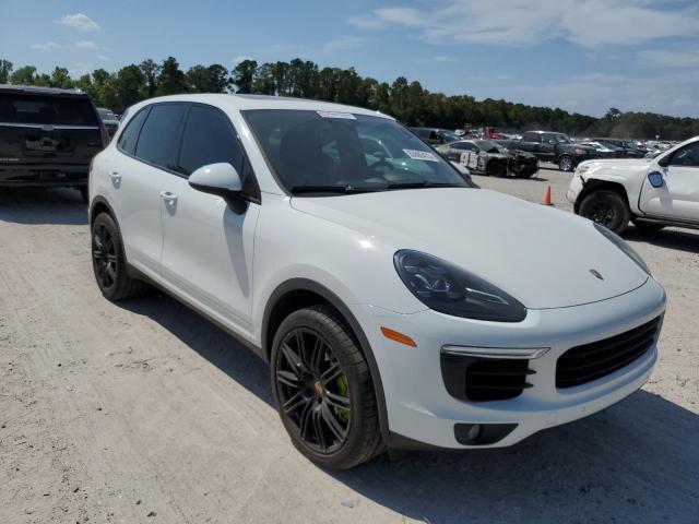 Photo 4 from auction – 2016 PORSCHE CAYENNE SE with VIN WP1AE2A23GLA63943