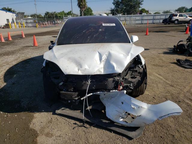 Photo 5 from auction – 2019 TESLA MODEL X with VIN 5YJXCAE2XKF185068