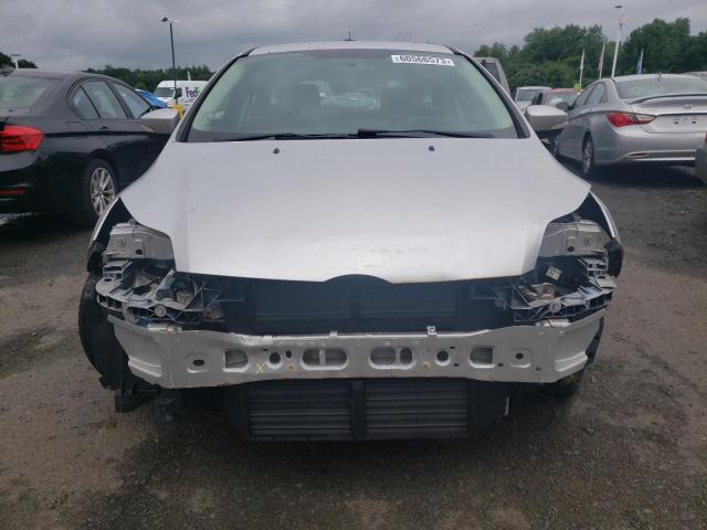 Photo 5 from auction – 2016 FORD FOCUS SE with VIN 1FADP3K26GL276453