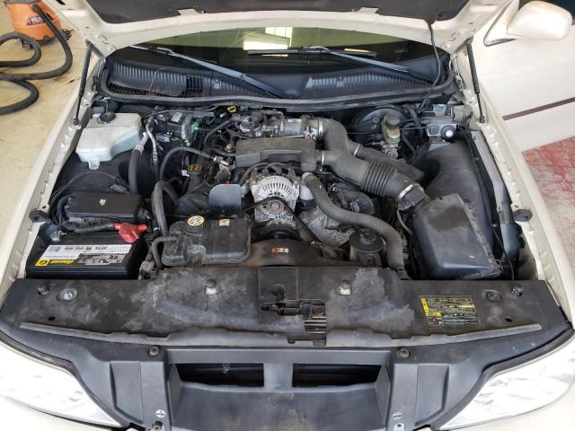Photo 11 from auction – 2003 LINCOLN TOWN CAR C with VIN 1LNHM83W63Y603445