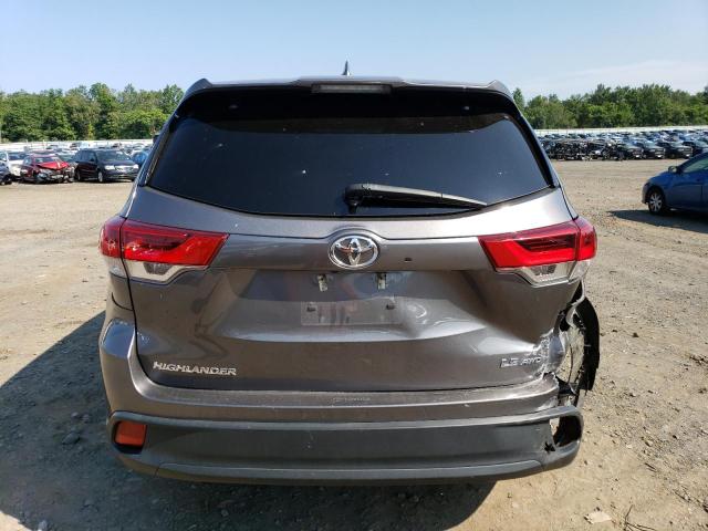 Photo 6 from auction – 2018 TOYOTA HIGHLANDER with VIN 5TDBZRFH1JS907886