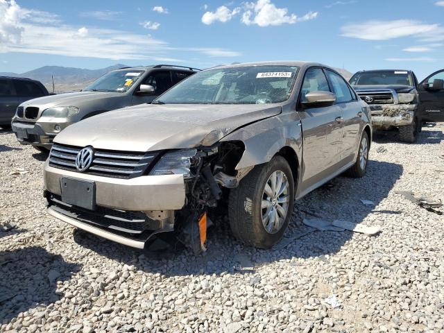 VOLKSWAGEN PASSAT S 2015 with VIN 1VWAT7A37FC071391 - Photo from auction