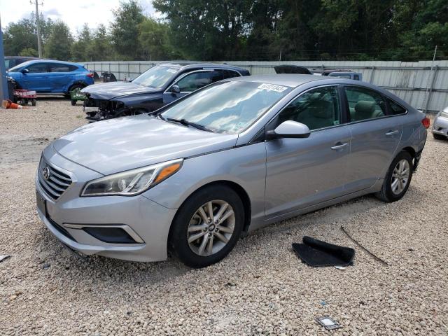 HYUNDAI SONATA SE 2016 with VIN 5NPE24AF8GH417535 - Photo from auction