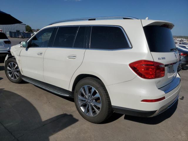 Photo 2 from auction – 2015 MERCEDES-BENZ GL 350 BLU with VIN 4JGDF2EE2FA601229