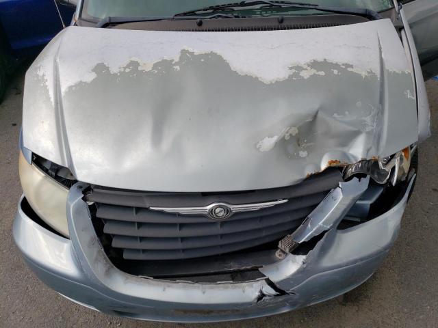 Photo 12 from auction – 2005 CHRYSLER TOWN & COU with VIN 1C4GP45R45B162024