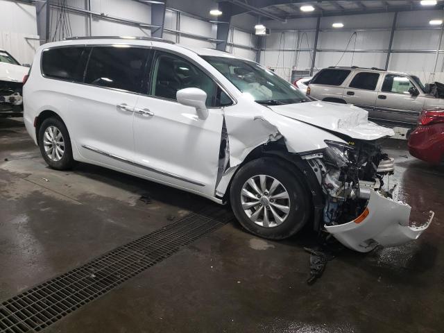 Photo 4 from auction – 2018 CHRYSLER PACIFICA T with VIN 2C4RC1BG2JR262088
