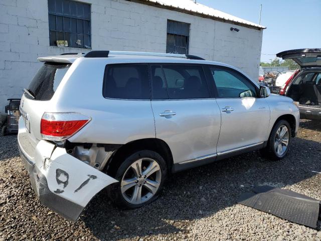Снимка 3 от търг – 2011 TOYOTA HIGHLANDER с VIN 5TDDK3EH6BS050428