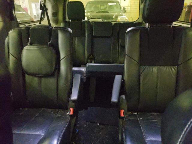 Photo 10 from auction – 2013 CHRYSLER TOWN & COU with VIN 2C4RC1GG6DR632939