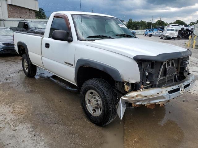 Photo 4 from auction – 2004 CHEVROLET SILVERADO with VIN 1GBHC24U04E321519