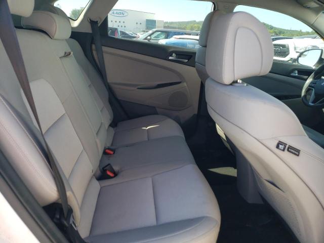 Photo 11 from auction – 2017 HYUNDAI TUCSON LIM with VIN KM8J33A4XHU383766