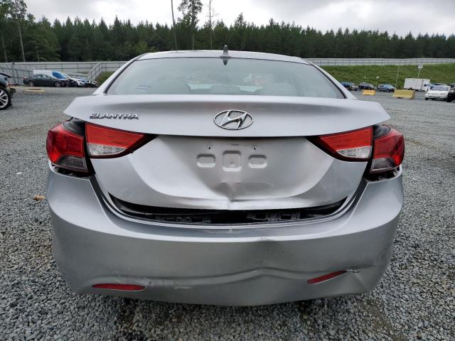 Photo 6 from auction – 2011 HYUNDAI ELANTRA GL with VIN 5NPDH4AE9BH045018