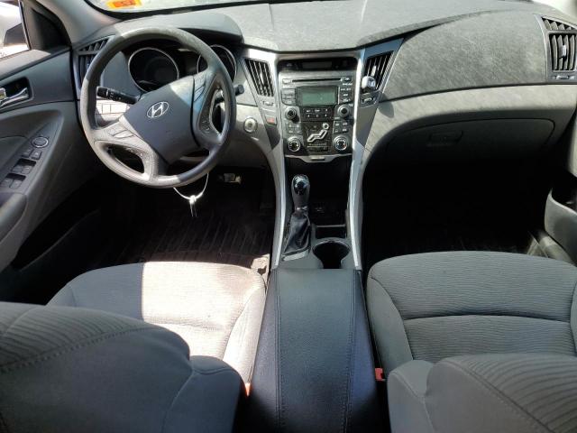 Photo 8 from auction – 2012 HYUNDAI SONATA HYB with VIN KMHEC4A46CA031480