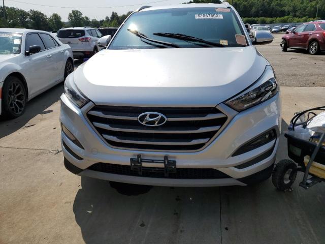 Photo 5 from auction – 2017 HYUNDAI TUCSON LIM with VIN KM8J3CA27HU400392
