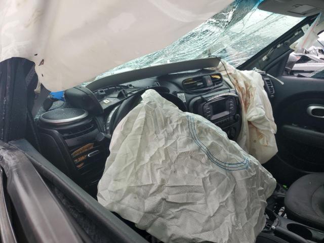 Photo 9 from auction – 2014 KIA SOUL with VIN KNDJN2A28E7092832
