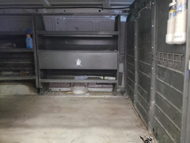 Photo 11 from auction – 2009 FORD ECONOLINE with VIN 1FTNE24L69DA75668