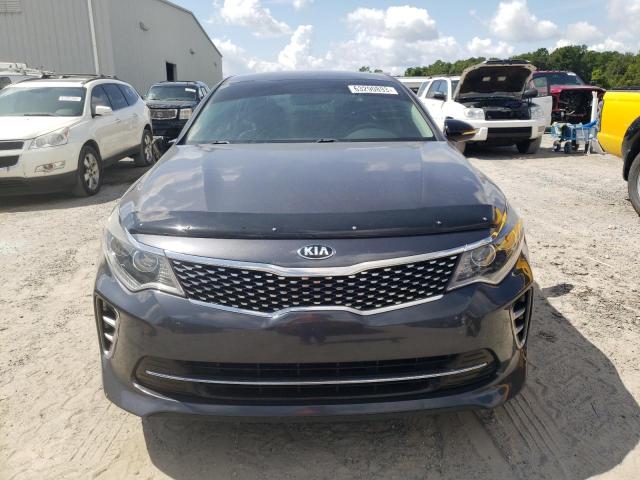 Photo 5 from auction – 2017 KIA OPTIMA SX with VIN 5XXGW4L28HG136937