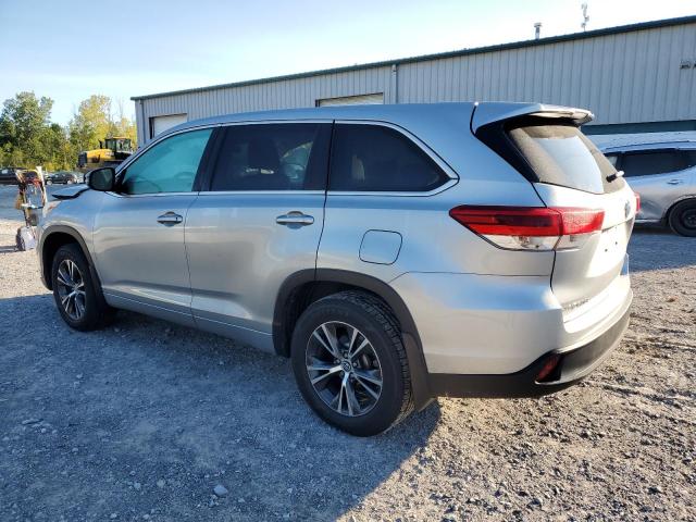 Снимка 2 от търг – 2018 TOYOTA HIGHLANDER с VIN 5TDBZRFH2JS895764