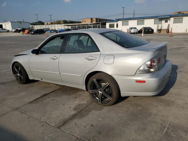 Photo 2 from auction – 2002 LEXUS IS 300 with VIN JTHBD192120052570