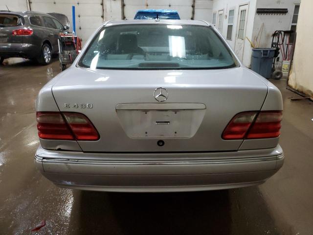Photo 6 from auction – 2002 MERCEDES-BENZ E 430 with VIN WDBJF70J52B462659