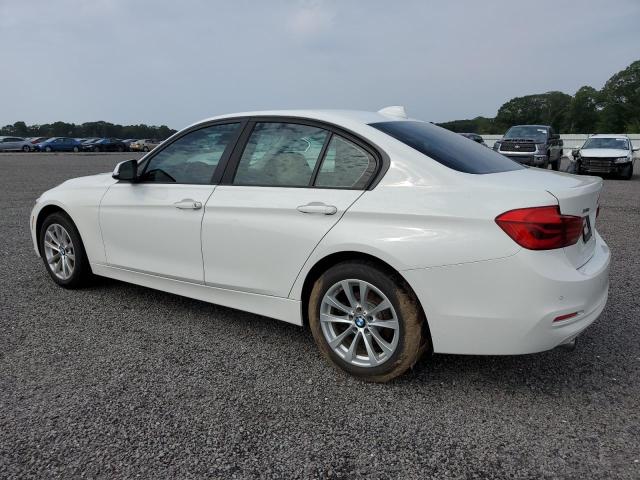 Photo 2 from auction – 2017 BMW 320 XI with VIN WBA8E5G33HNU45331