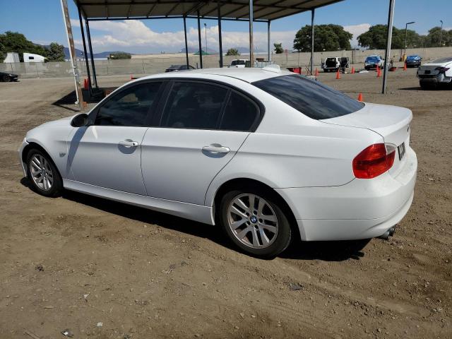 Photo 2 from auction – 2006 BMW 325 I with VIN WBAVB13576KX40359
