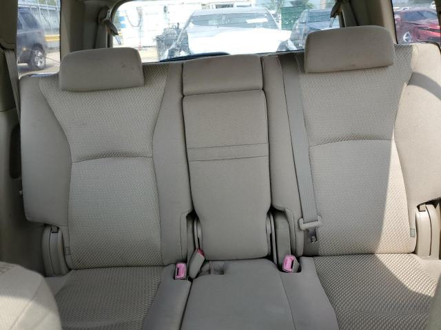 Снимка 10 от търг – 2004 TOYOTA HIGHLANDER с VIN JTEEP21A040038088
