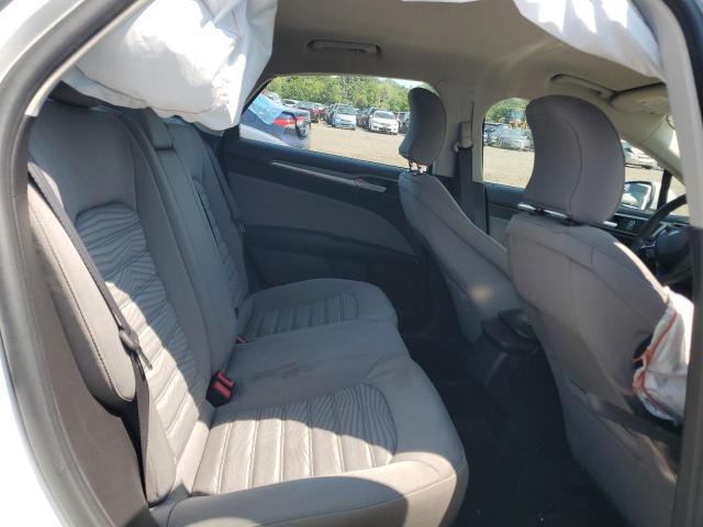 Photo 10 from auction – 2016 FORD FUSION S with VIN 3FA6P0G74GR189437