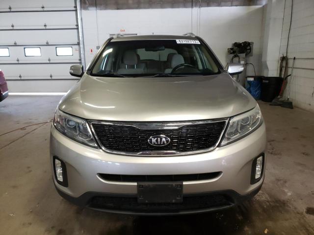 Photo 5 from auction – 2015 KIA SORENTO LX with VIN 5XYKT4A71FG550863