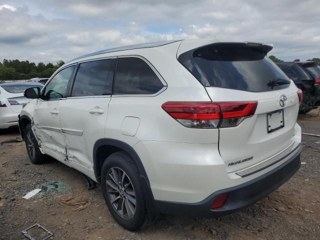 Photo 2 from auction – 2018 TOYOTA HIGHLANDER with VIN 5TDJZRFH0JS887500
