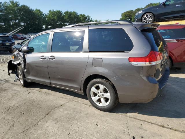Photo 2 from auction – 2011 TOYOTA SIENNA LE with VIN 5TDKK3DC4BS064082
