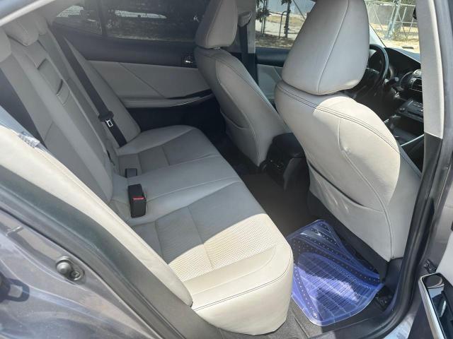 Photo 6 from auction – 2016 LEXUS IS 200T with VIN JTHBA1D29G5008195