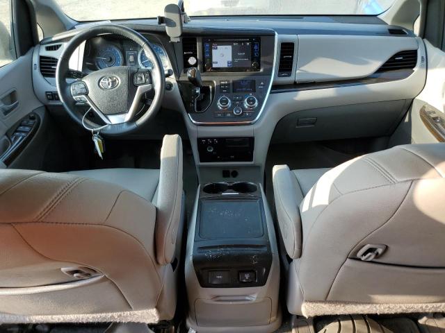 Photo 8 from auction – 2017 TOYOTA SIENNA XLE with VIN 5TDYZ3DC7HS888060