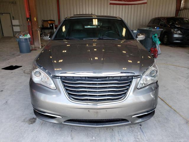 Photo 5 from auction – 2013 CHRYSLER 200 LIMITE with VIN 1C3CCBCGXDN593498