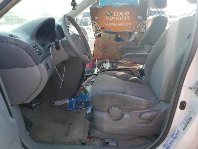 Photo 7 from auction – 2004 TOYOTA SIENNA CE with VIN 5TDZA23C04S078304