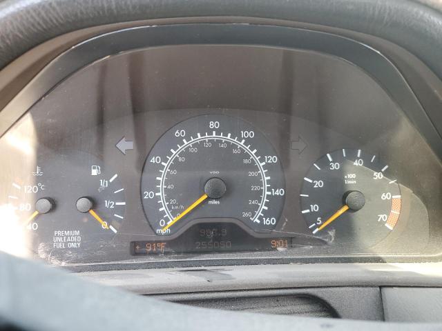Photo 9 from auction – 1998 MERCEDES-BENZ E 320 with VIN WDBJF65F3WA548367