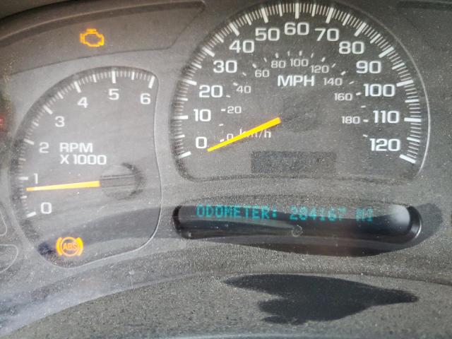 Photo 9 from auction – 2005 CHEVROLET SILVERADO with VIN 1GCEC14TX5Z277281