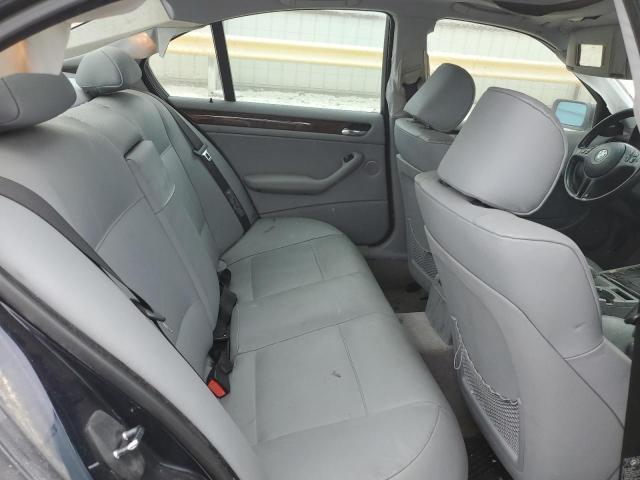 Photo 10 from auction – 2002 BMW 330 I with VIN WBAEV53492KM20184
