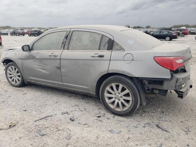 Photo 2 from auction – 2013 CHRYSLER 200 TOURIN with VIN 1C3CCBBB9DN577489