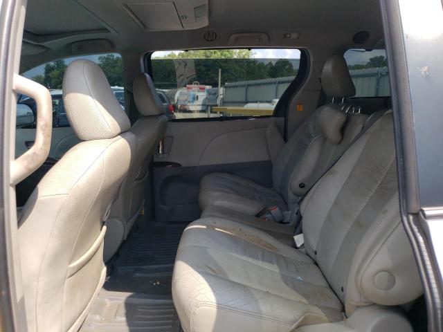 Photo 11 from auction – 2011 TOYOTA SIENNA XLE with VIN 5TDYK3DC4BS079921