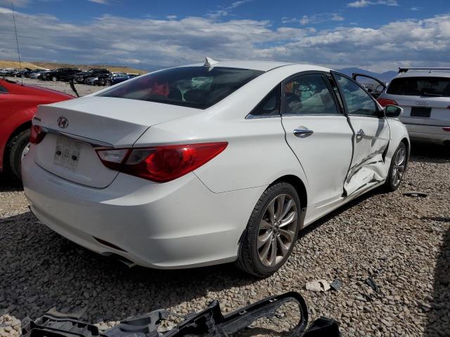 Photo 3 from auction – 2012 HYUNDAI SONATA SE with VIN 5NPEC4AC1CH366019