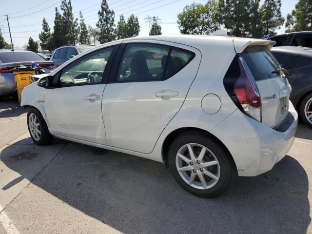 Photo 2 from auction – 2015 TOYOTA PRIUS C with VIN JTDKDTB32F1090857