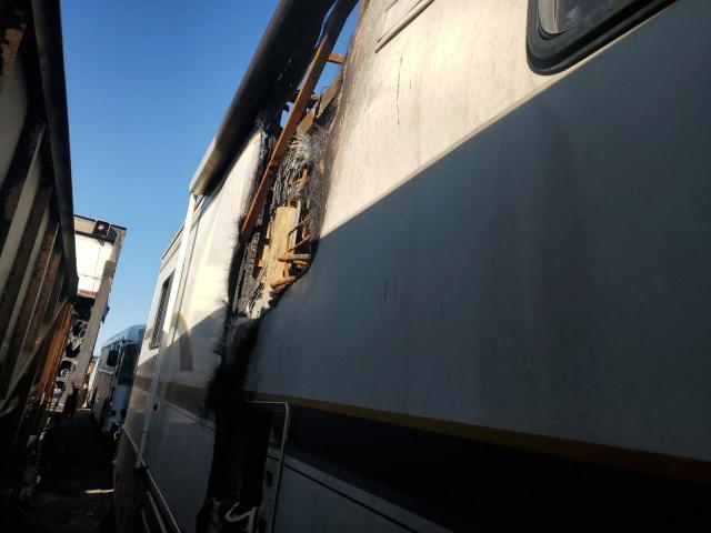 Photo 9 from auction – 1997 FLEETWOOD BOUNDER with VIN 3FCMF53G0VJA13486
