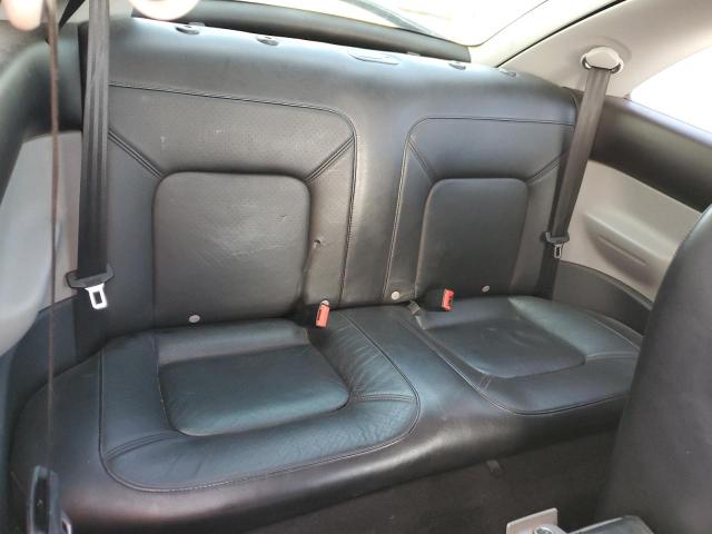 Photo 10 from auction – 2004 VOLKSWAGEN BEETLE with VIN 3VWCD31CX4M403236