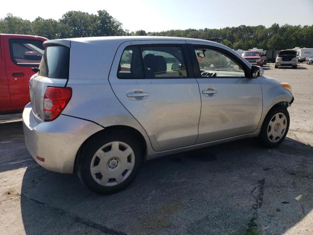 Photo 3 from auction – 2009 TOYOTA SCION XD with VIN JTKKU10429J036049