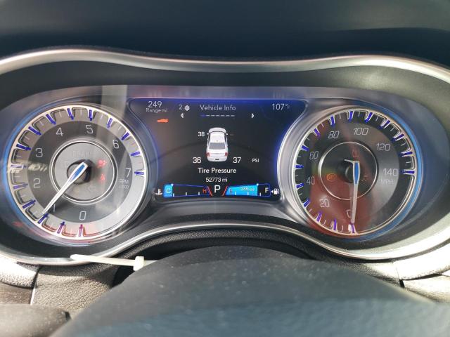 Photo 9 from auction – 2015 CHRYSLER 300 LIMITE with VIN 2C3CCAAG3FH829997