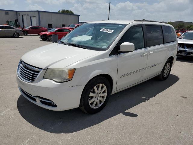 CHRYSLER TOWN & COU 2013 with VIN 2C4RC1BG7DR721278 - Photo from auction